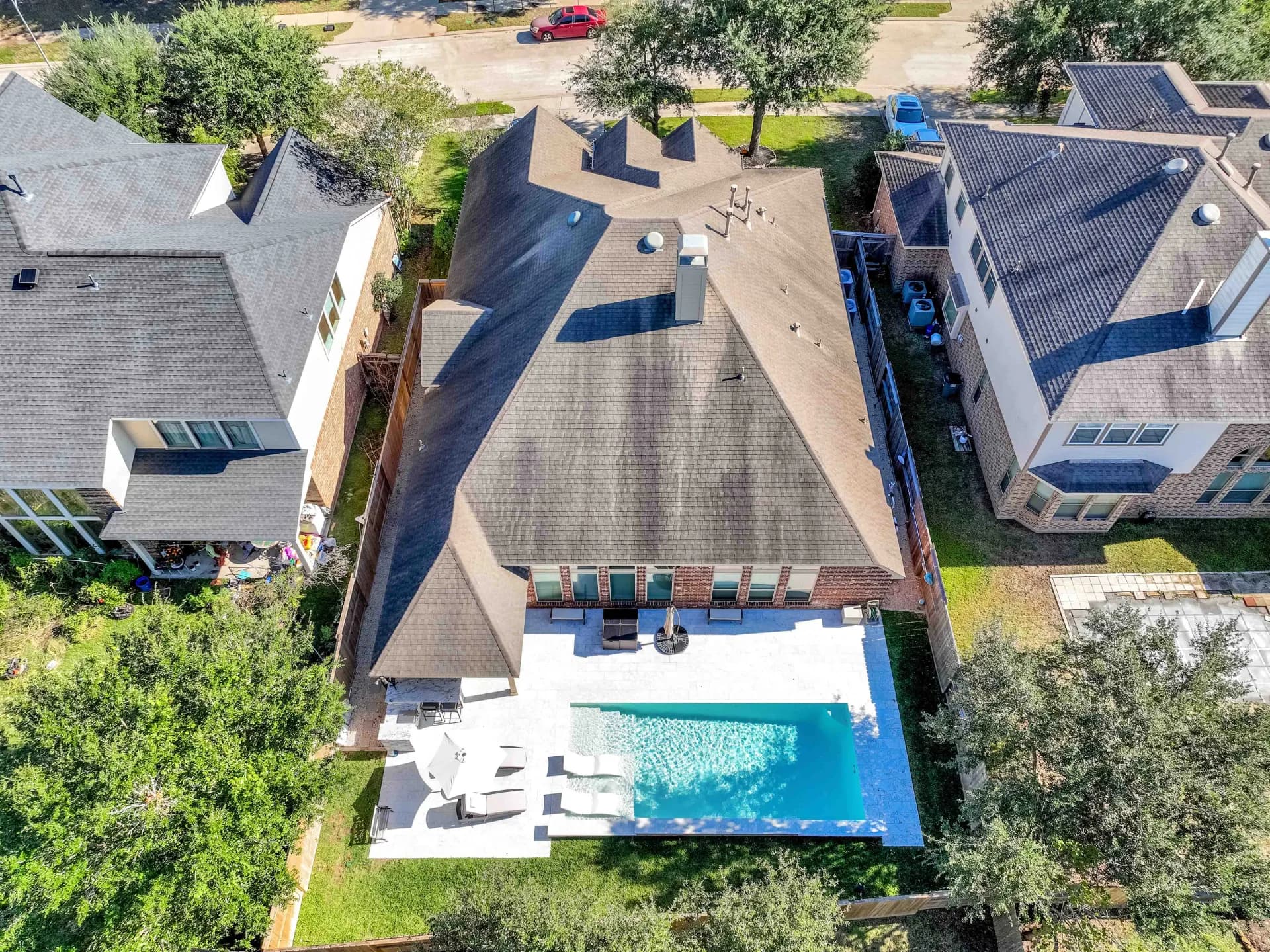 Choosing the Right Size In-Ground Pool for Your Backyard