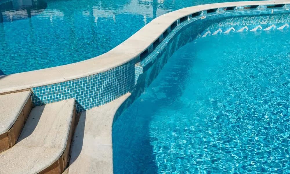 Choosing Swimming Pool Resurfacing Materials